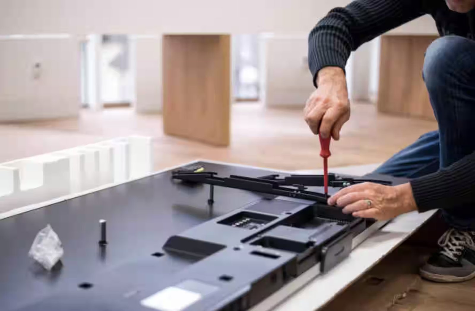 TV Mount Services Window Framing